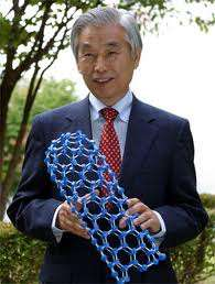 Cimento com nanotubos de carbono Nanotubos descobertos em 1991 no Japão Dimensões 10-9 m 50 x mais resistentes que o aço Alto condutor elétrico