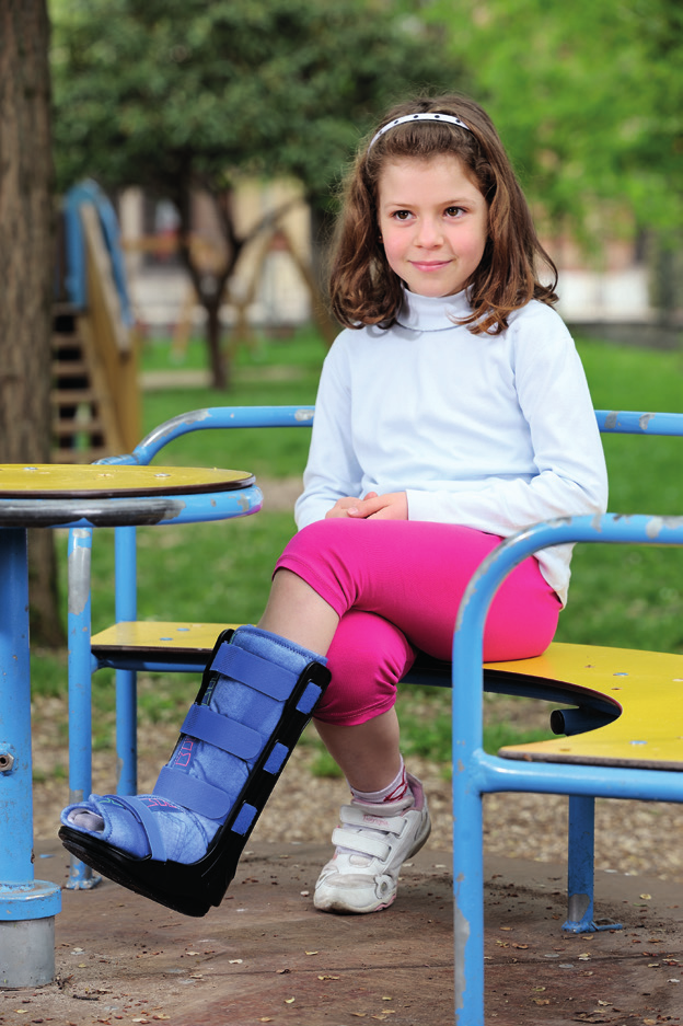 M.step kidz Tala funcional do tornozelo com almofada de espuma e gel Cuidados conservativos e pós-operatórios de lesões do ligamento fibular ao nível do tornozelo Instabilidades crónicas do tornozelo