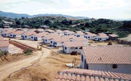 Objeto: Projeto Piloto - Construção de 100 (cem) unidades habitacionais, padrão Unifamiliar, utilizando o sistema CASA FÁCIL GERDAU, totalizando 4.000 m2 de área construída.