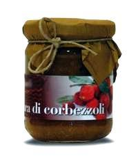 Na ilha da Sardenha Itália - também se produz aguardente de medronho (corbezzolo/corbezzoli) mas o mais tradicional são os licores, compotas