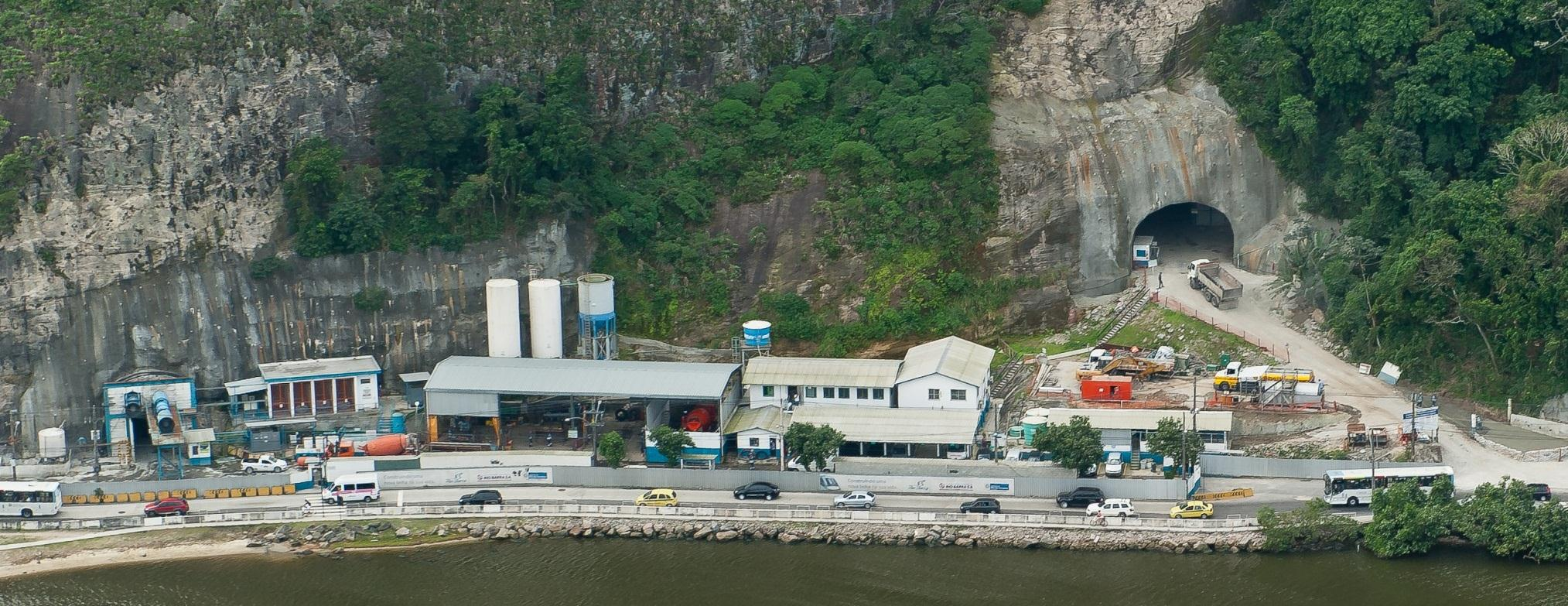 Túnel Implantação de canteiro Emboque