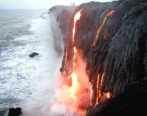 CARACTERIZAÇÃO GEOLÓGICA E GEOTÉCNICA DOS MATERIAIS AMOSTRADOS Os vulcões, estruturas geológicas constituídas pelas condutas, que permitem a ascensão de magma até à superfície terrestre e pela