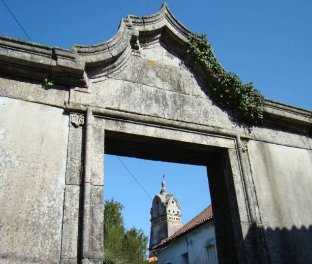 Casa do Aido A casa do Aido, Também conhecida pela casa da Família Humberto Portugal, é mais um exemplo típico de casa nobre rural da Beira Alta.