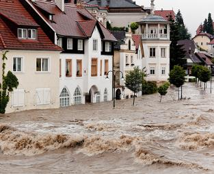 DRENAGEM URBANA Tipos e usos do solo Relevo e ambiente construído Objetivos e