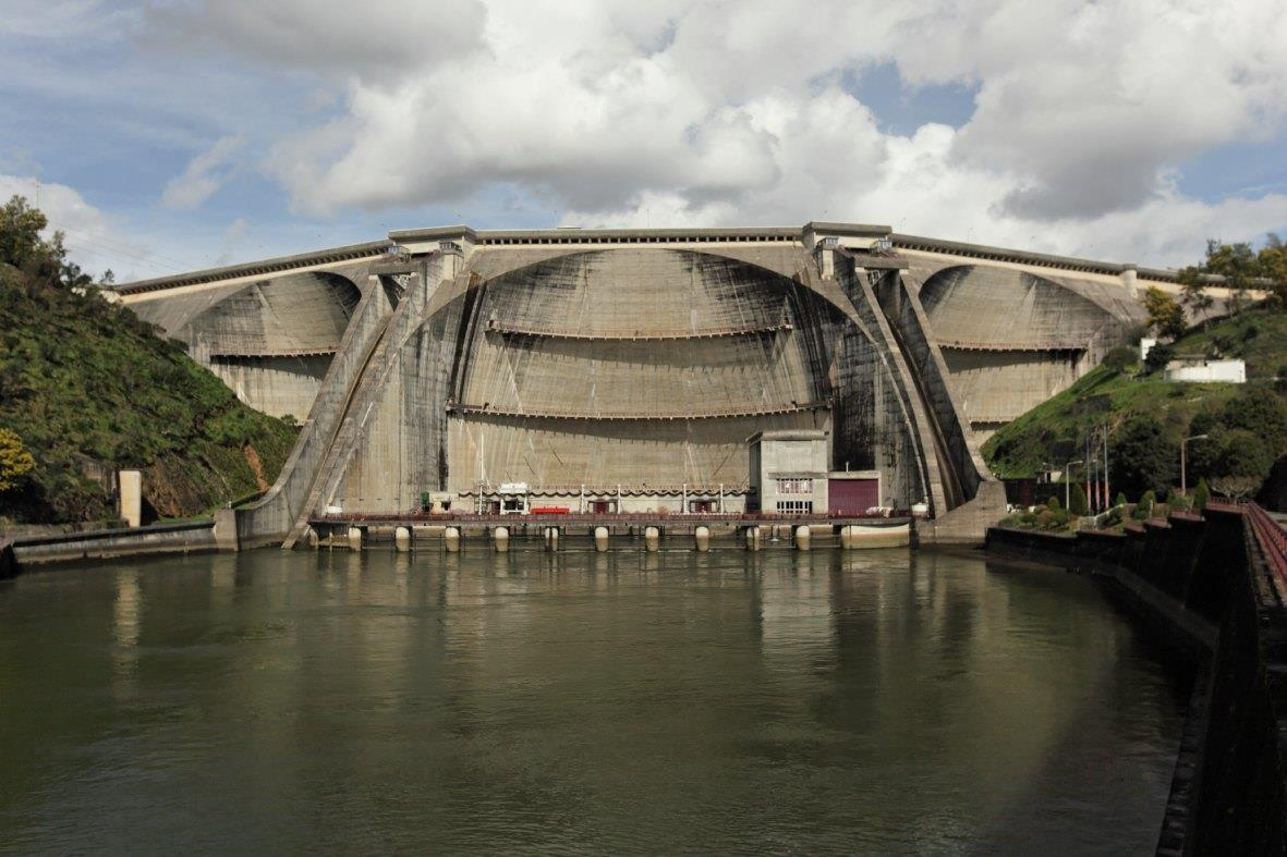 Aproveitamentos Hidroelétricos Podem ser de: