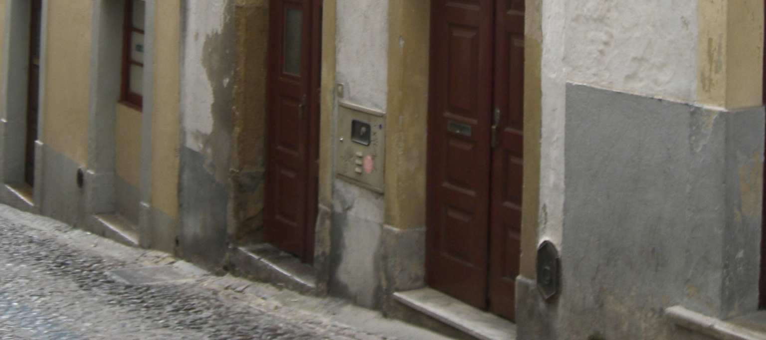 FICHA DE INVENTÁRIO 1.IDENTIFICAÇÃO Designação- Imóvel Local/Endereço- Rua dos Coutinhos, Nº11 a 13 Freguesia- Almedina Concelho- Coimbra Distrito- Coimbra 2.