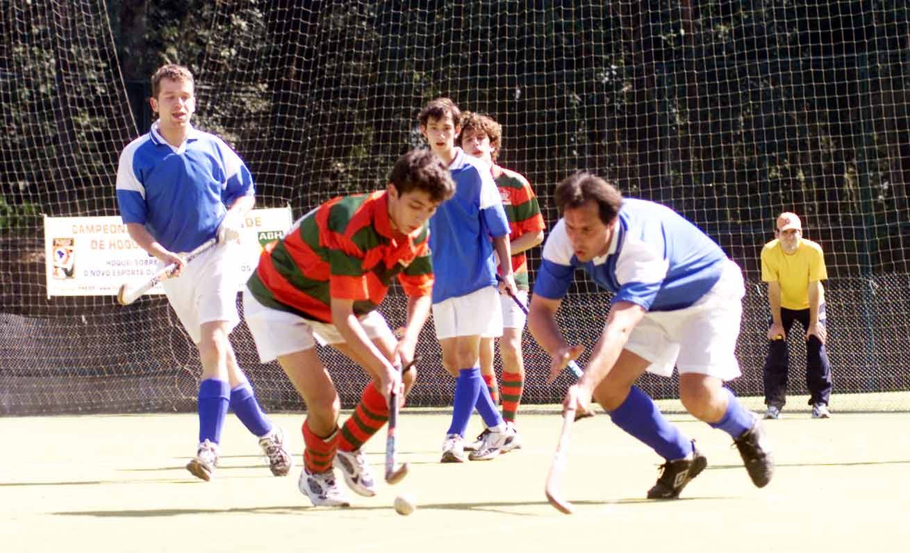 O CLUBE A equipe surgiu em meados de 1990, na zona sul de São Paulo, quando ainda levava o nome de Casa de Macau e contava com muitos macaenses na equipe.