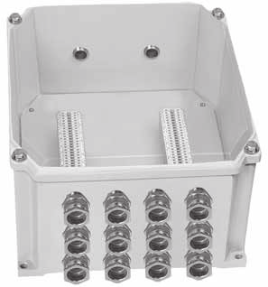 Aplicações Projetada para ligação de os e cabos em áreas classi cadas como Zonas 1 e 2, 21 e 22. Ideal para atmosferas úmidas e corrosivas. Características Montado com réguas de bornes Ex e.