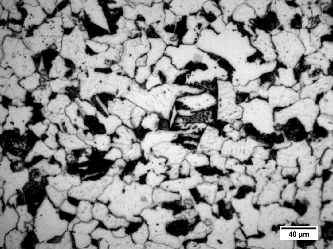 70 PF GF FC P Figura 44: Micrografia da ZAC RG do EXP1 mostrando ferrita (F), perlita (P), ferrita -agregados de carbonetos (FC) e ferrita de contorno de grão (GF). Ataque Nital 2%.
