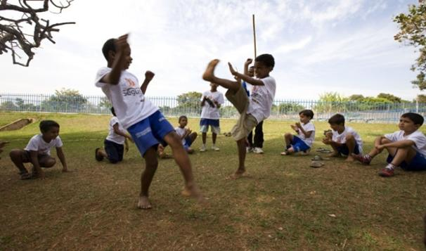 PRINCÍPIOS DO ESPORTE EDUCACIONAL PARTICIPAÇÃO COOPERAÇÃO INCLUSÃO