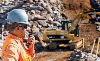 OBRAS EMERGENCIAIS E MONITORAMENTO Empregado acompanha construção do dique S3, próximo a Bento Rodrigues LEO DRUMOND / NITRO / 28/3/16 um esforço maior.