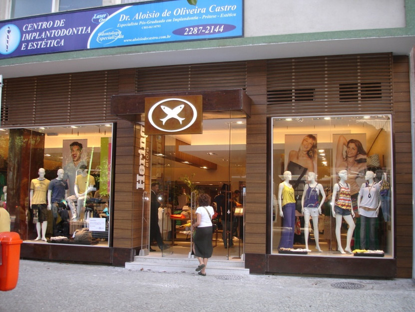 Pólos de Rua Hering Store A Hering Store está presente em diversos pólos comerciais de rua consolidados, como: Rua Visconde de Pirajá (Ipanema) Rio de