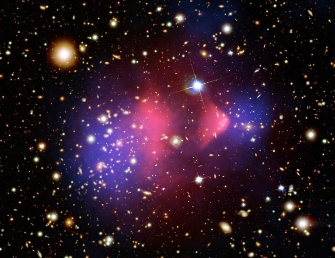Raios-X raios-x moles: 0,1 10 kev núcleos ativos de galáxias, gás intraaglomerado raios-x