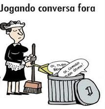 3) São exemplos de linguagem não-verbal: (MARQUE um x nas alternativas corretas) (A) sinais de trânsito; (B) uma conversa informal entre alunos e professores. (C) cores das bandeiras e dos semáforos.