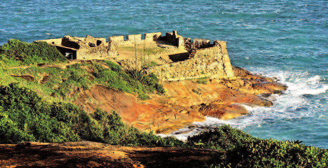 Vila de Nazaré Forte Castelo do Mar Forte Castelo do Mar Forte Castelo do Mar 82 Conhecido como Forte de Nazaré foi construído pelos lusos brasileiros no ano