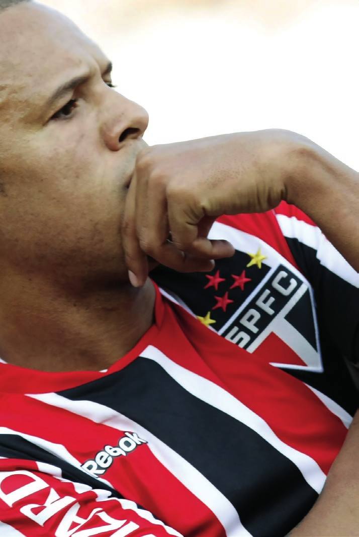 MAIS GOLS EM UM ÚNICO JOGO MAIORES ARTILHEIROS LUIS FABIANO / 5 GOLS SÃO PAULO FC 6 X 0 SÃO RAIMUNDO - AM, 2003 LUIS FABIANO / 4 GOLS SÃO PAULO FC 4 X 0 INDEPENDENTE - PA, 2012 FRANÇA / 3 GOLS