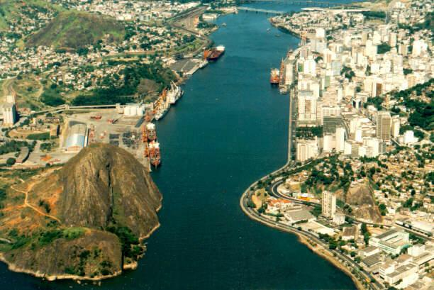 PROGRAMA NACIONAL DE DRAGAGEM PORTUÁRIA MEIO AMBIENTE Porto de Vitória Dragagem