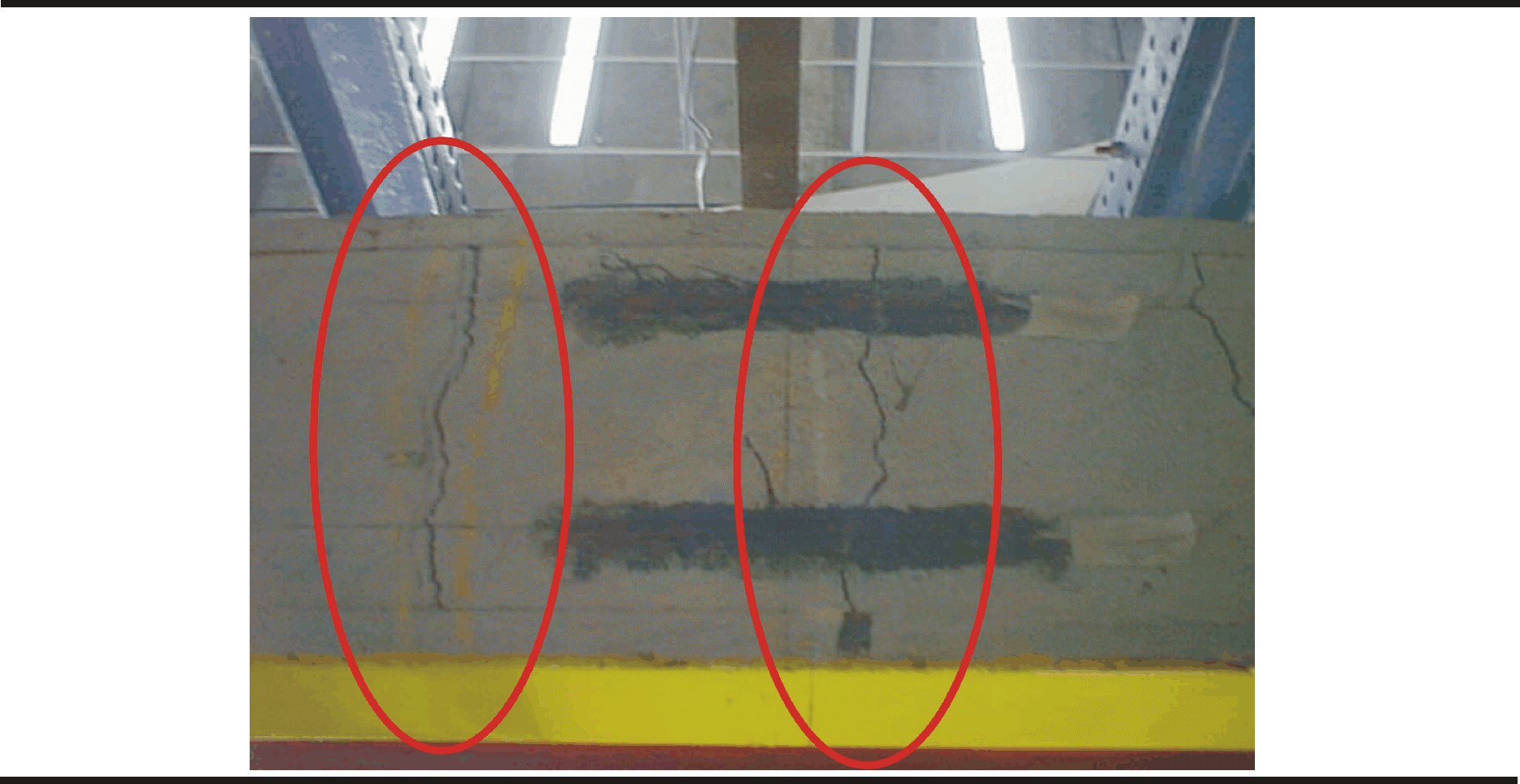 72 Figura 4.20 Detalhe da ruptura dos extensômetros BMN 1 Figura 4.21 Vista da flecha da laje BMN 1. Os séptos tinham como objetivo evitar o vazamento do concreto na concretagem.
