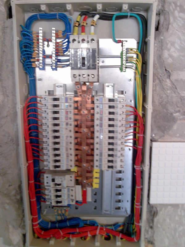 Instalações e Dispositivos Elétricos 12.14 a 12.23 12.21.