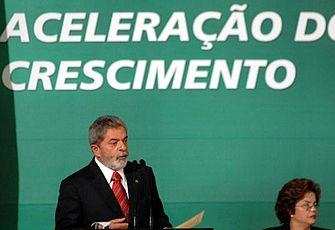 Planos e Programas do Governo Federal Janeiro de 2007: O Governo Federal implanta o Programa de Aceleração do Crescimento (PAC).