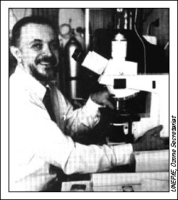 equilíbrio natural do ozônio Dr. Mario Molina, MIT, publicou em 1974 com Dr.