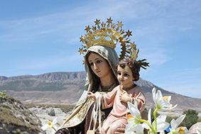 Maria medita todos os acontecimentos da Sua vida, no silêncio do Seu Coração Maria é a mulher da vida interior, virgem silenciosa e fiel.