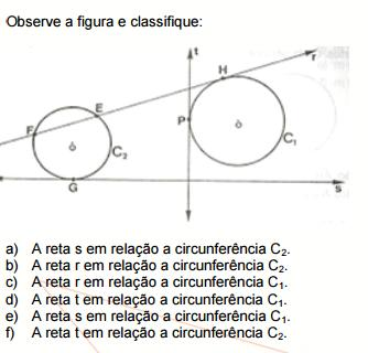 Questão 32 Dos triângulos abaixo,