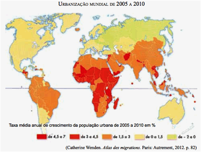 (AA) o ritmo de crescimento da população urbana é superior ao da população total; (AA) o ritmo de crescimento da população urbana é maior do que o da população rural; (AA) a população rural e a