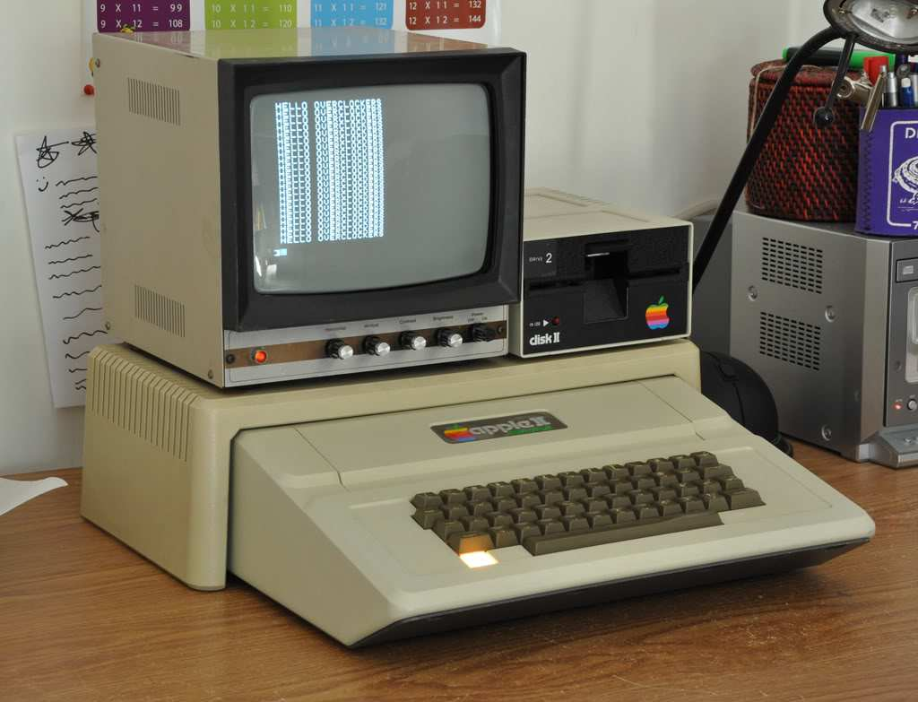Apple II Prof. Nuno Roma ACom 2015/16 (MEAer) - DEEC-IST 52 / 69 Marcos na Evolução dos Computadores Primeiros processadores: 1971 Intel 4004, microprocessador de 4 bits.