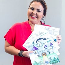 ENTREVISTA ESCRITORA LILIAN FERNANDES Lilian Fernandes é Escritora, autora do Educacional Gênesis Sistema de Ensino (metodologia didático-pedagógica para Educação Infantil), premiado como melhor