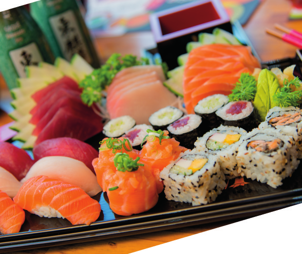 sashimi, 8 niguirizushis, 3 uramakis, 6 hossomakis, 1 gunkan 114 - COMBINADO MINAMOTO (misto - individual) R$ 40,00 5 fatias de sashimi, 4 niguiris, 2 hossomakis, 2 uramakis e 2 gunkan 112 -