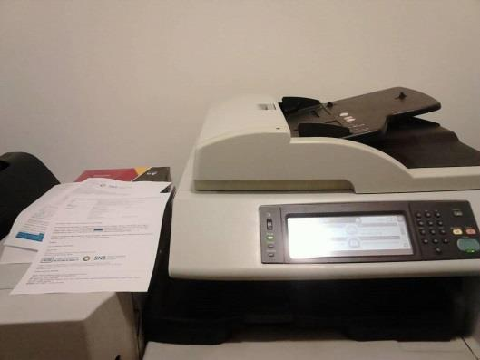 Redução da produção de resíduos de papel (2/2) Resíduos GLEC Exemplos de ações a desenvolver: Programar as impressoras para impressão frente e verso por defeito Reutilização de papel de escritório