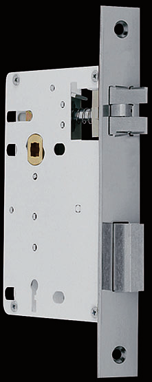 Cerradura de interior para puertas de madera; Manipulación por llave. Opción: cerradero entero. Fechadura de Interior para portas de madeira; Manuseamento por chave; Opção: chapa testa inteirissa. 27.