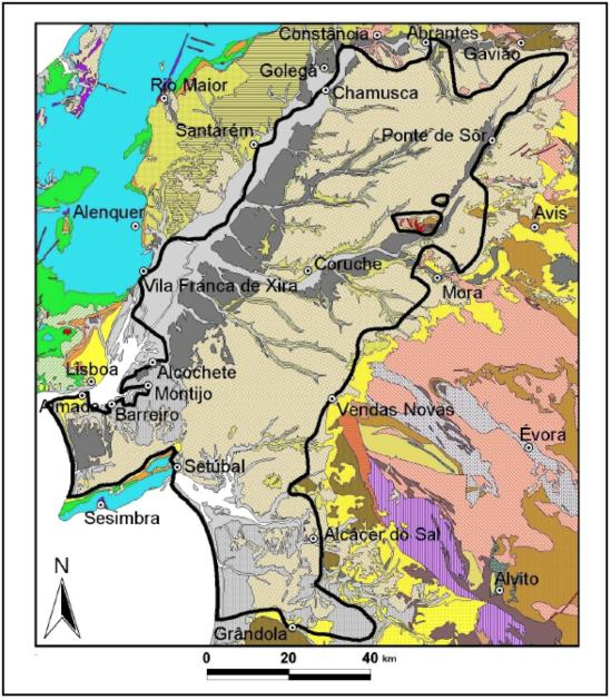 Unidades Hidrogeológicas e sistemas aquíferos de