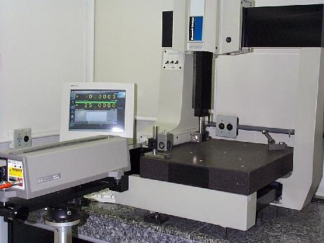 Medição de deslocamento Exemplo de montagem Montagens do sistema interferométrico
