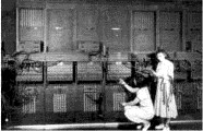 1ª Geração (1930-1958) 1ª Geração (1930-1958) ENIAC: Criado inicialmente para o cálculo da tabelas balísticas para o exército americano.