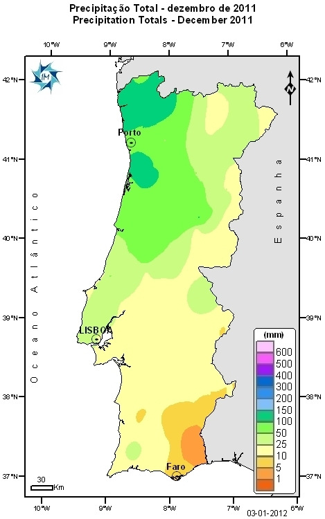 2. Precipitação total A média regional da quantidade de precipitação em Portugal Continental, no mês de dezembro foi muito inferior ao valor normal (1971-2000) em -102.