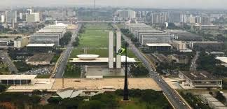 Eixo Monumental Brasília DF - Catedral - Praça dos Três Poderes -