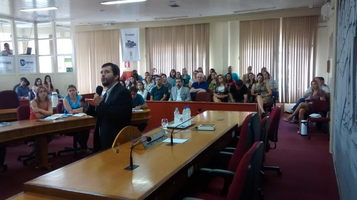 Palestra na Plenária da Câmara de Vereadores do Município de Erechim, com a CGU/RS, com o