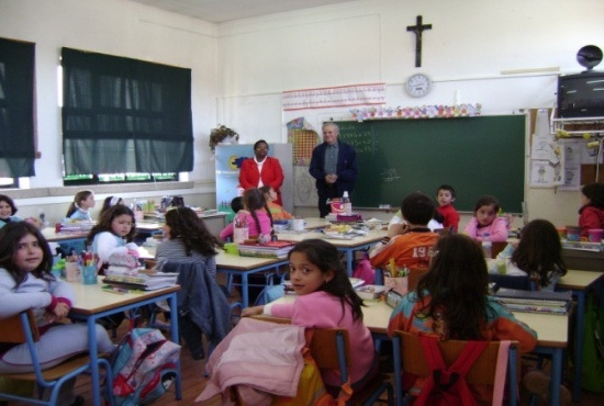 Projectos Intergeracionais Estabelecer relações