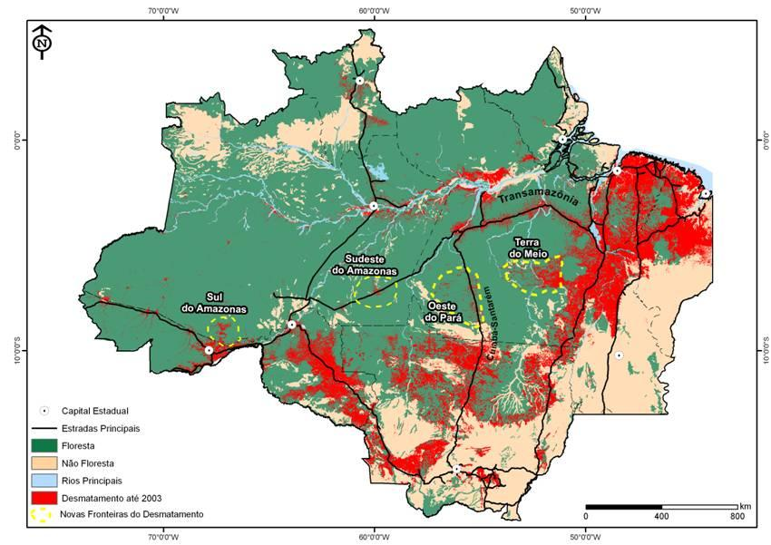 Figura 3 Arco do desmatamento amazônico brasileiro, com as partes em vermelho e em rosa representando as áreas desmatadas e as áreas em verde representando as áreas de floresta (mapa do ano de 2003;