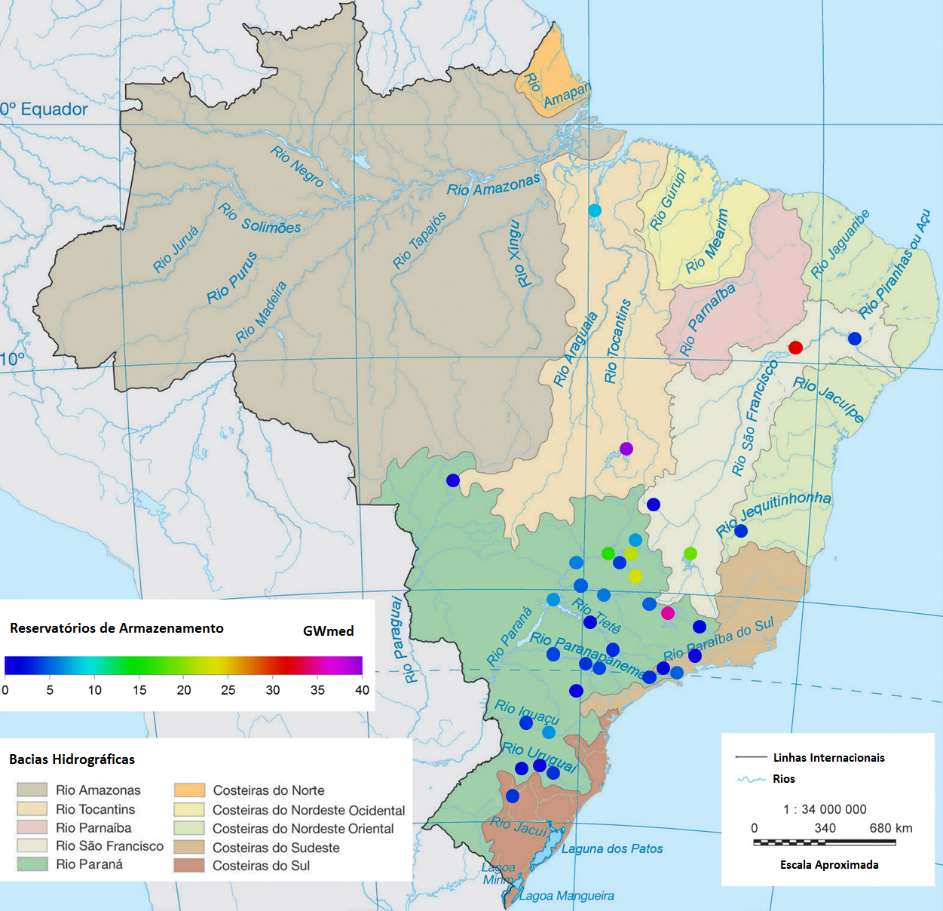 diversificar a capacidade de geração. Mas se o Brasil quiser manter 80% de sua geração elétrica a partir de hidrelétrica, sua capacidade de armazenamento energético terá que aumentar.
