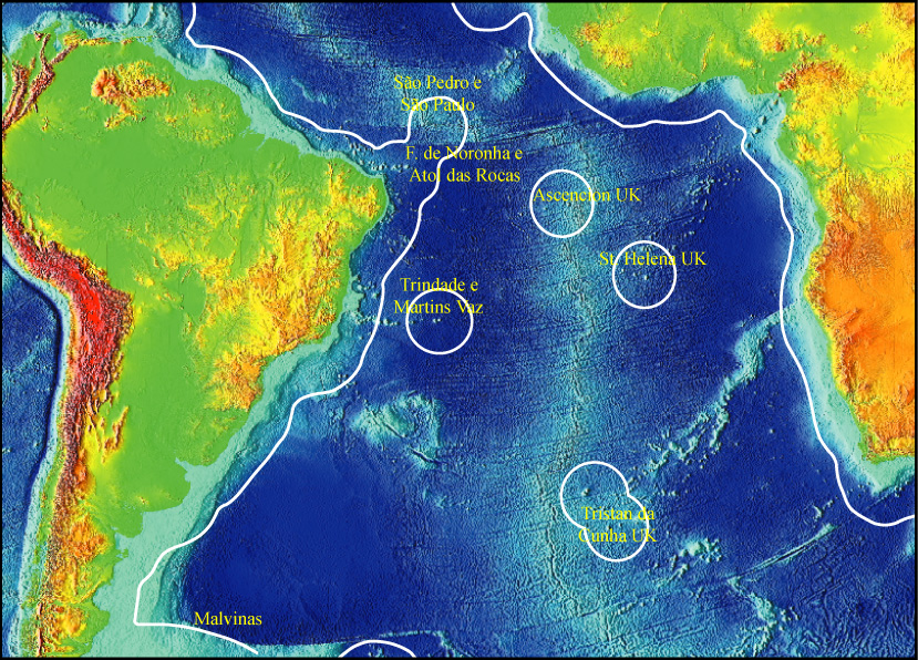 130 Nódulos Polimetálicos e outros Depósitos de Mar Profundo: o Retorno do Interesse Figura 6. Oceano Atlântico Sul mostrando as áreas de interesse do Brasil na Area (SOUZA, 2006).