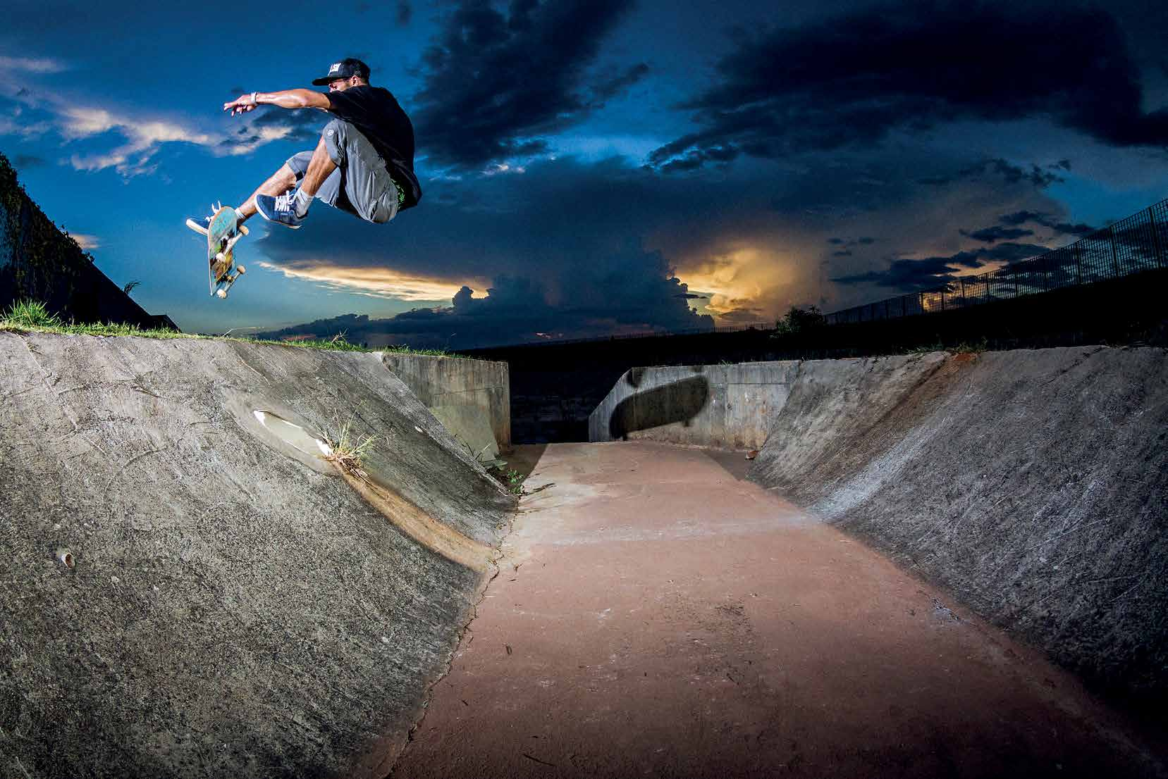 fabio castilho 360 flip to fakie Uma formulação exclusiva de E.V.A.