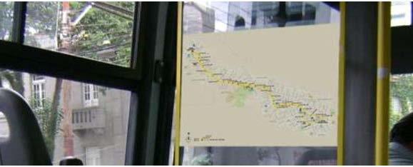 12 Figura 14: Simulação de aplicação do mapa de rota no interior do ônibus O diagrama de rota desenvolvido, visto na Figura 15 e 16, teve como base o mapa de rota