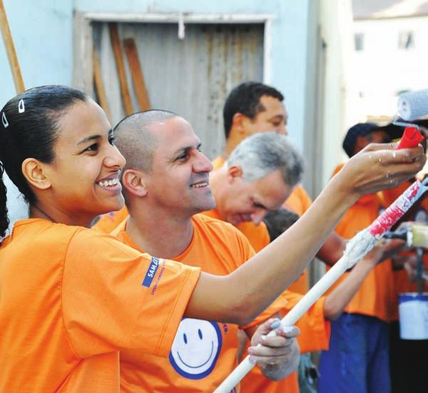 Engajamento Interno Voluntariado - em 2010, os nossos programas de voluntariado contaram com a participação de 1.