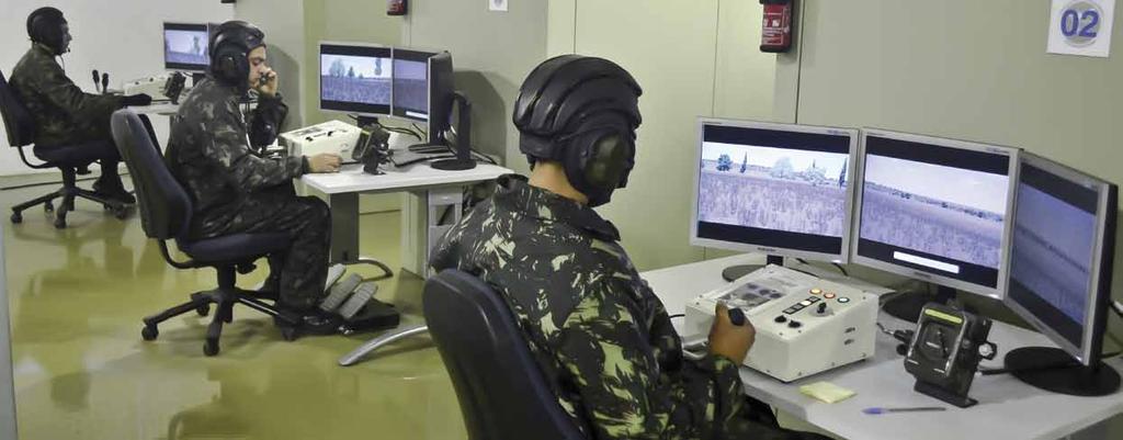 A participação do CAS/PC na evolução da simulação de combate O Centro de Adestramento e Simulação de Posto de Comando (CAS/PC) foi mobiliado com equipamentos de informática que incluíram