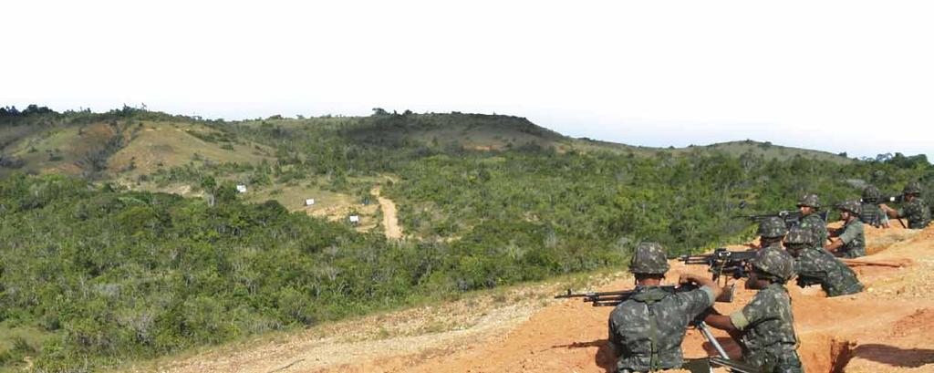 O Sistema de Instrução Militar do Exército Brasileiro O Sistema de Instrução Militar do Exército Brasileiro, coordenado pelo COTER, tem como objetivos, a capacitação do pessoal e o aprimoramento do