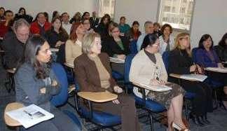 Capacitação de gestores Cursos de aperfeiçoamento Certificações nos