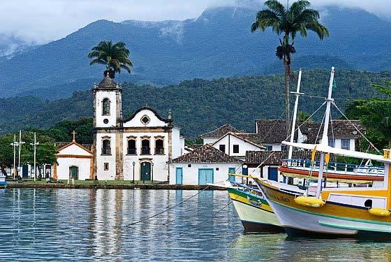 A cidade de Paraty hoje é monumento Histórico Nacional e candidata a Patrimônio Histórico Mundial, e ainda mais, patrimônio natural por estar 65% da área do município dentro do